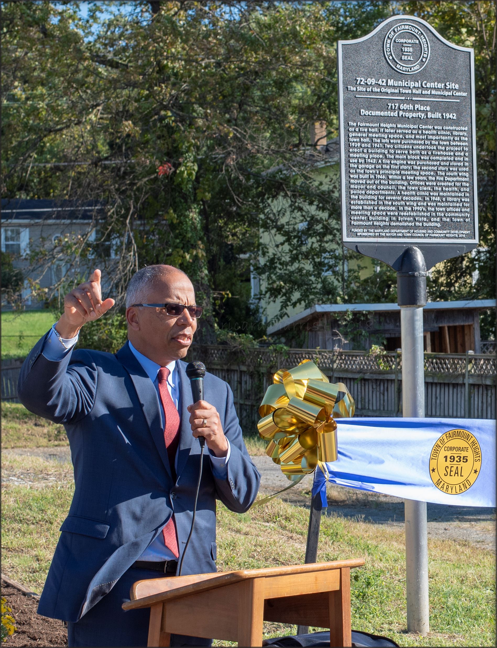 _7504886_B_info_Nikon D750 Oct. 17, 2018